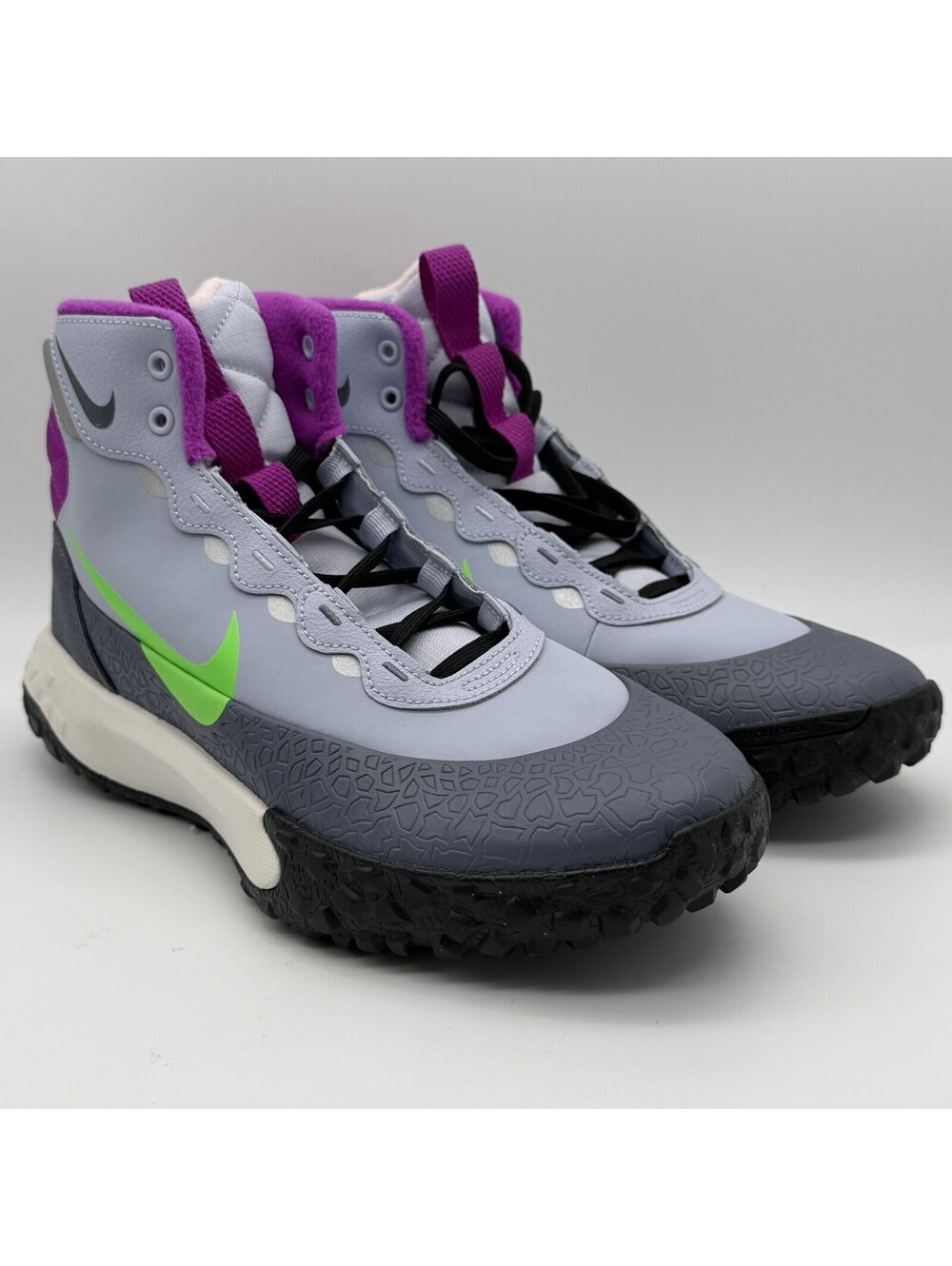 Nike Terrascout GS Boots 7Y Ghost Purple Green Strike IH7683-002 New Box